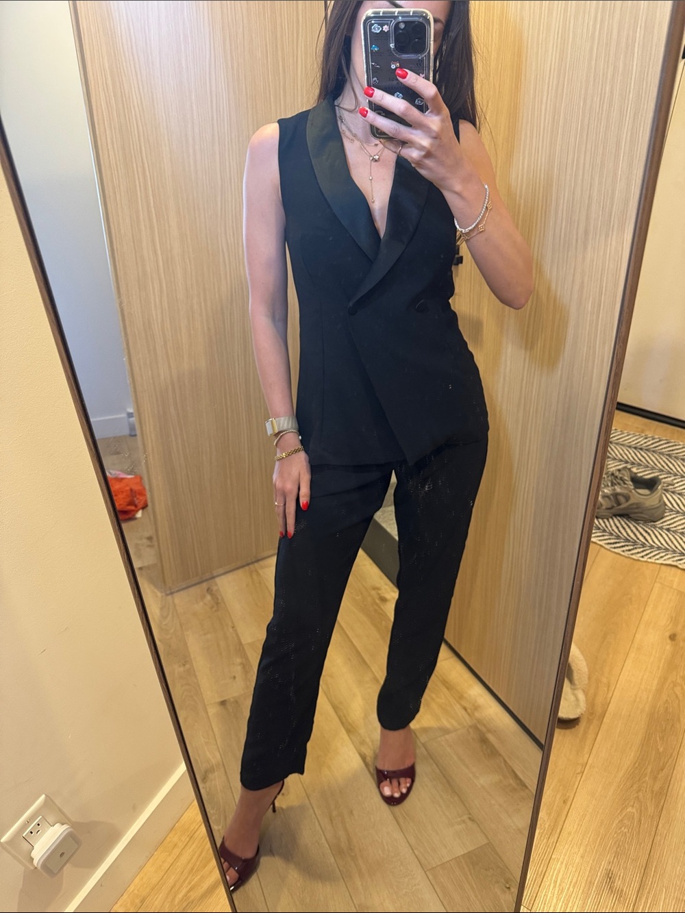 Zara Sleeveless Black Tailored Jumpsuit - Elegant Evening Wear